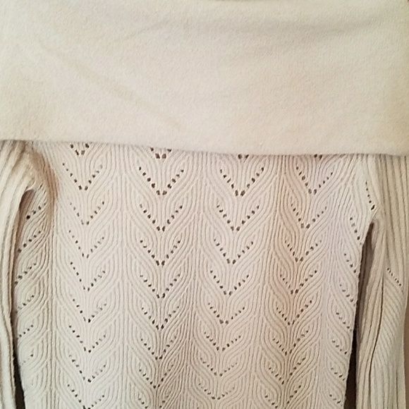 Cowl neck Sweater - Picture 3 of 4